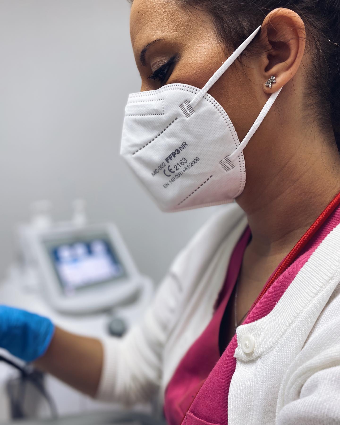 Empleado de Centro Ejido Laser